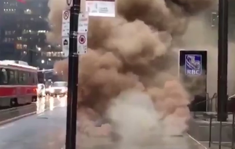 Explozie puternică în metropola Toronto | VIDEO