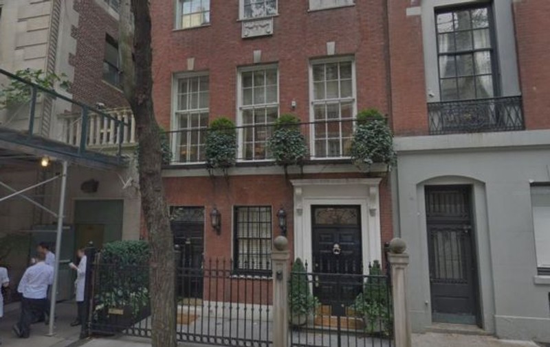 O menajeră a rămas blocată în lift, aproape trei zile, în casa unui miliardar din New York