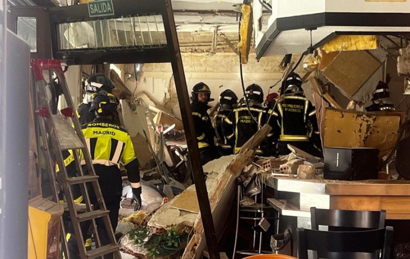 25 de răniți după o explozie într-un bar din Madrid, pereții clădirii s-au făcut bucățele