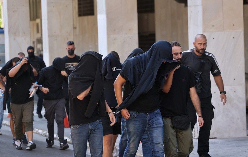 Ciocniri violente în apropiere de tribunalul din Atena, în timpul audierii suporterilor lui Dinamo Zagreb acuzați de uciderea unui grec