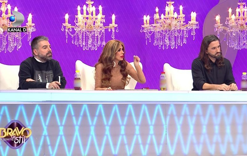 Jurații „Bravo, ai stil”, uimiți de apariția lui Ruxi în gala din seara aceasta: „Văd că opulența a venit într-un jeans...”