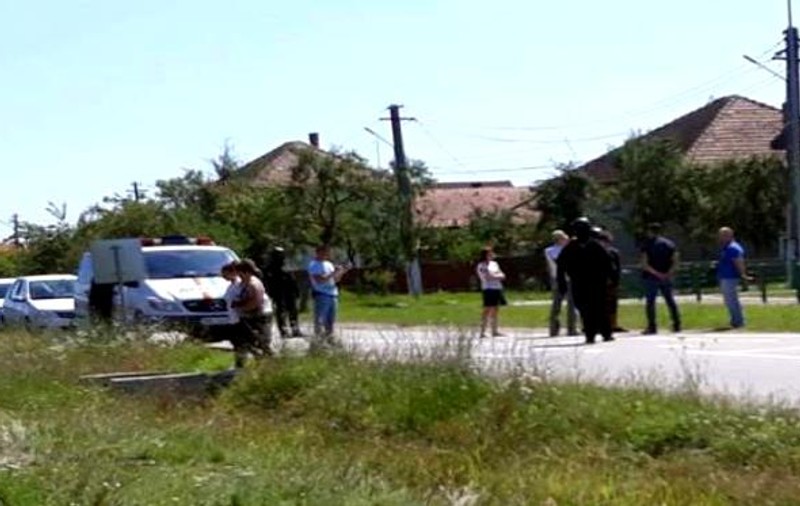 Un bărbat care și-a ucis ginerele chiar în prezența polițiștilor, judecat pentru crimă. S-a întâmplat în Timiș