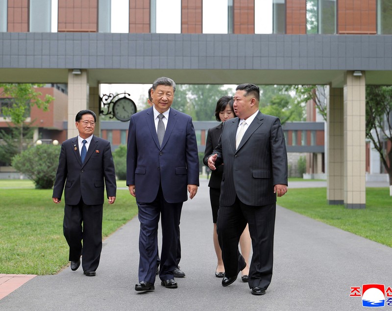 Kim Jong-un a organizat o primire grandioasă pentru Xi Jinping, iar liderul chinez a lăsat o scrisoare de mulțumire. Declarația care a stârnit îngrijorări în Coreea de Sud