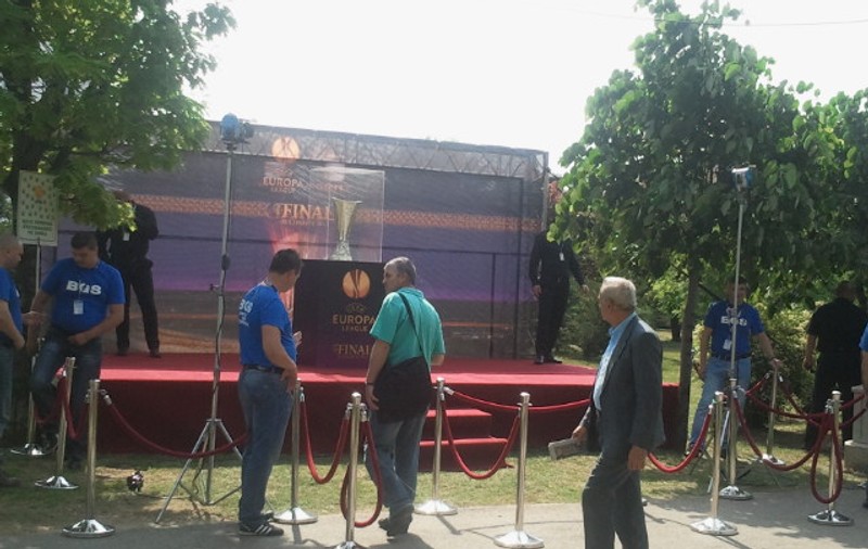 Cupa UEFA a ajuns în Parcul Unirii. Vezi ce alte evenimente au loc weekendul acesta în parcurile Capitalei