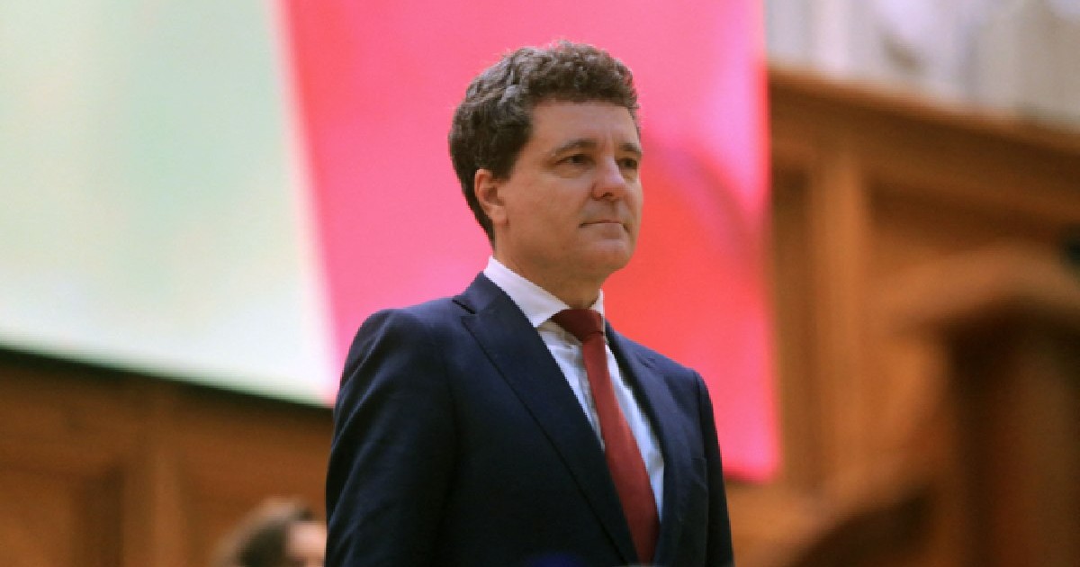 Nicușor Dan participă la ceremonia de depunere a jurământului la Palatul Parlamentului din București, România, 26 mai 2025. Dan a preluat luni funcția de președinte al României, în urma unei ceremonii de depunere a jurământului în Parlamentul țării