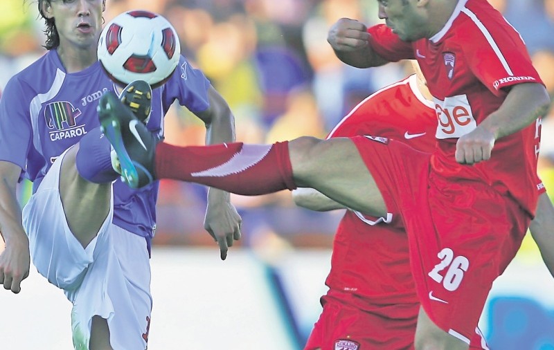 «Câini» de luptă  Tg. Mureş - Dinamo 2-6