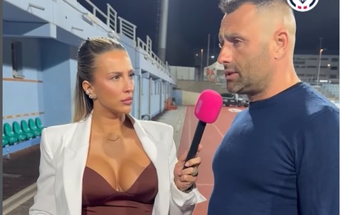Virală peste noapte! Imaginile cu jurnalista pe care niciun antrenor nu îndrăznește să o privească
