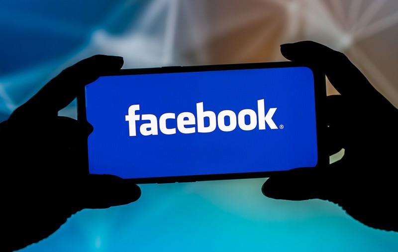 Meta amenință că va elimina știrile de pe Facebook în SUA. Care sunt nemulțumirile companiei