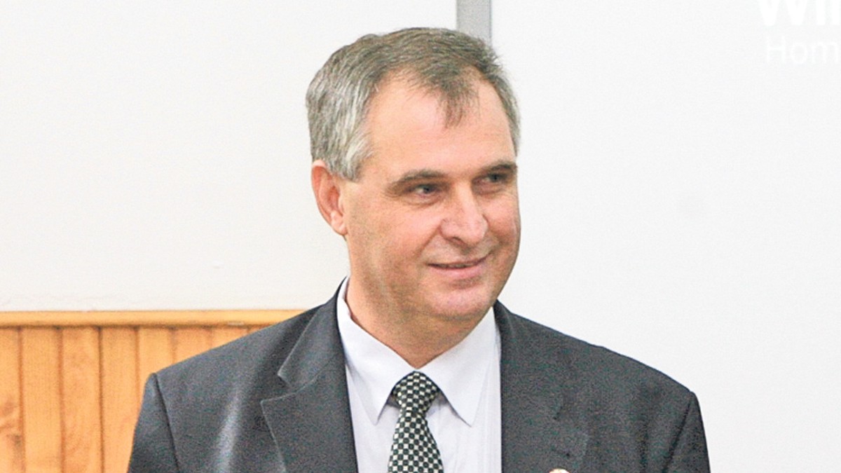 Fostul ministru al Comunicațiilor Valerian Vreme ar putea ajunge marți la DNA pentru a fi pus sub acuzare, după avizul dat de președinte.