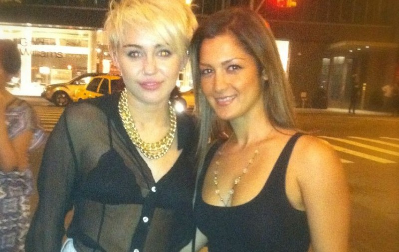 Miley Cyrus NU mai e fată cuminte! Nu crezi? Dă CLICK ca să vezi DOVADA!