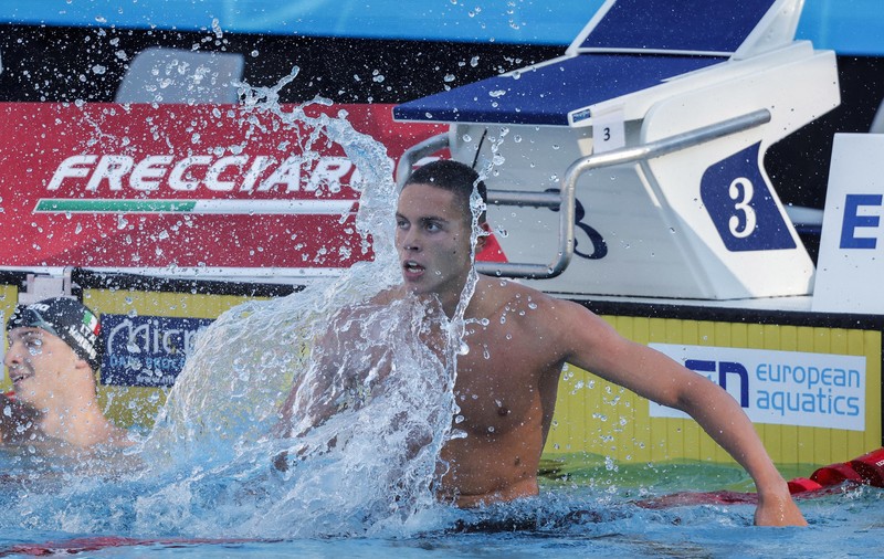 David Popovici, pe locul 4 în finala probei de 100 metri liber la CM de înot în bazin scurt, cu un nou record mondial de juniori