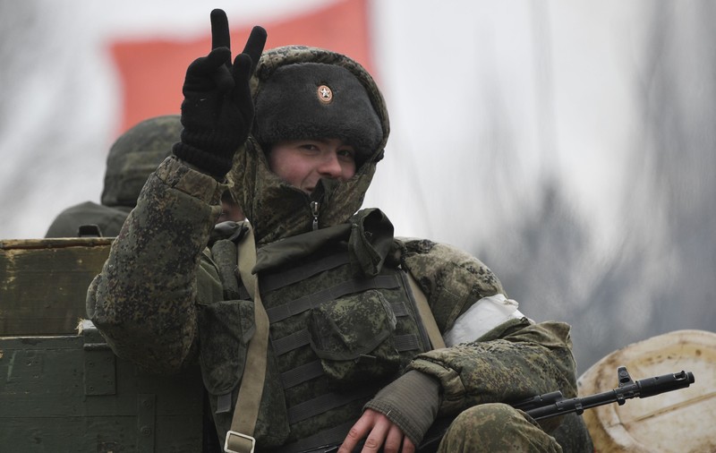Soldat rus la stația radio: „Nu știm pe cine să împușcăm - toți seamănă cu noi” - ABC News