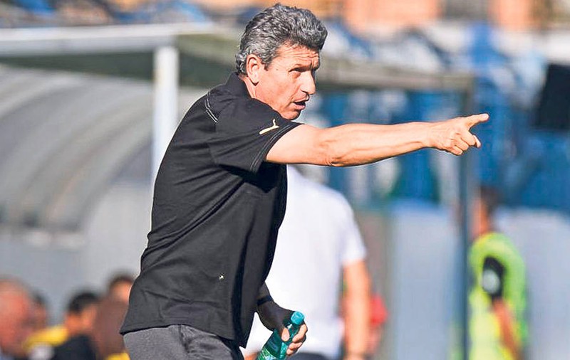 Gigi Mulţescu, prezentat azi OFICIAL. Pregătește derby-ul cu Steaua