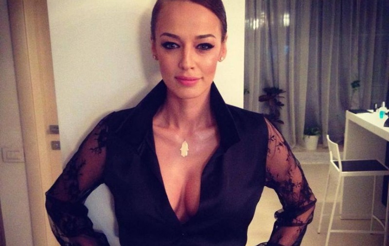 ANDREEA RAICU la PREMIILE GOPO! Ţinuta cu care a STÂRNIT COMENTARII ACIDE din partea fanilor!