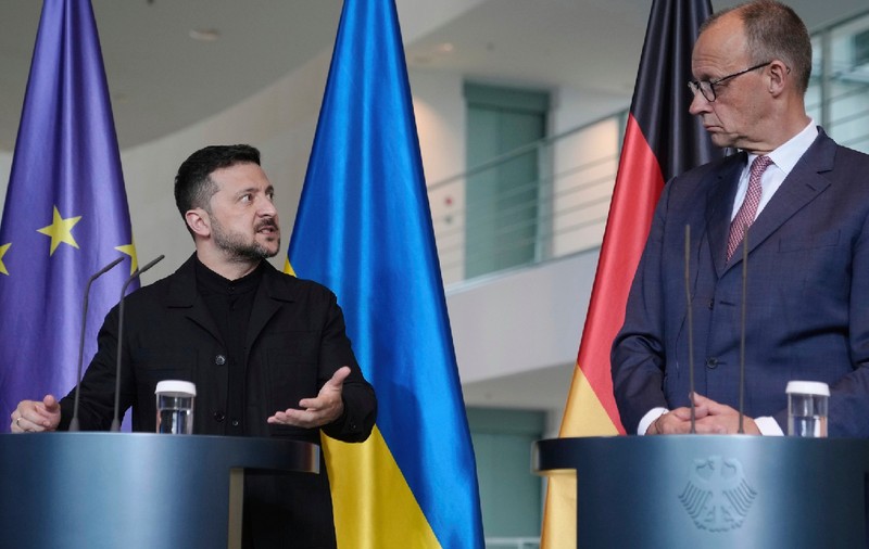 Germania va ajuta Ucraina să producă arme cu rază lungă. Friedrich Merz nu a vrut să specifice dacă se referă la rachete Taurus