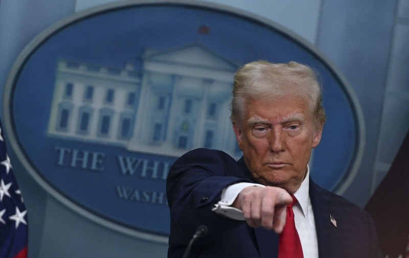 Donald Trump s-a răzgândit brusc și a anunțat o întârziere a taxelor vamale. Piețele americane, luate prin surprindere