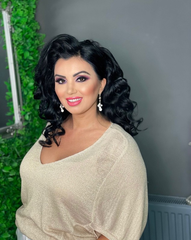 Adriana Bahmuțeanu, despre problemele pe care le-a avut cu fostul iubit: „Am mesaje de ameninţare, că nu o să scap niciodată de el”