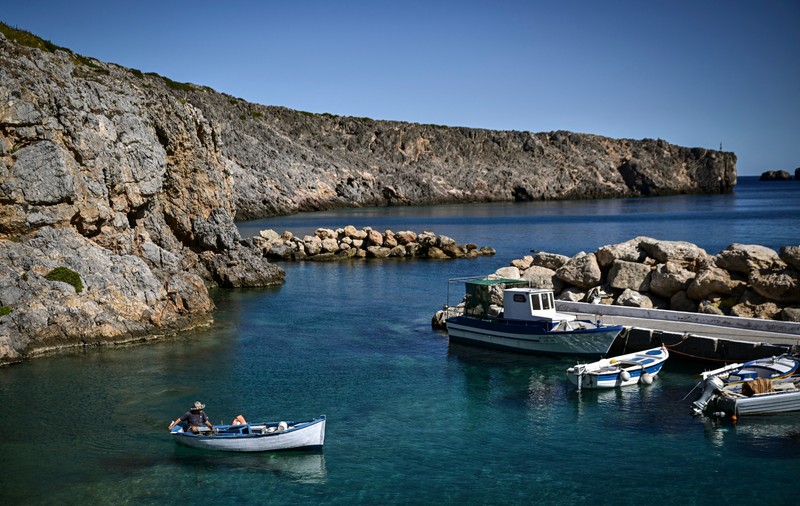 Insula din Grecia care îi plătește pe cei care se mută și locuiesc pe ea. Toate detaliile