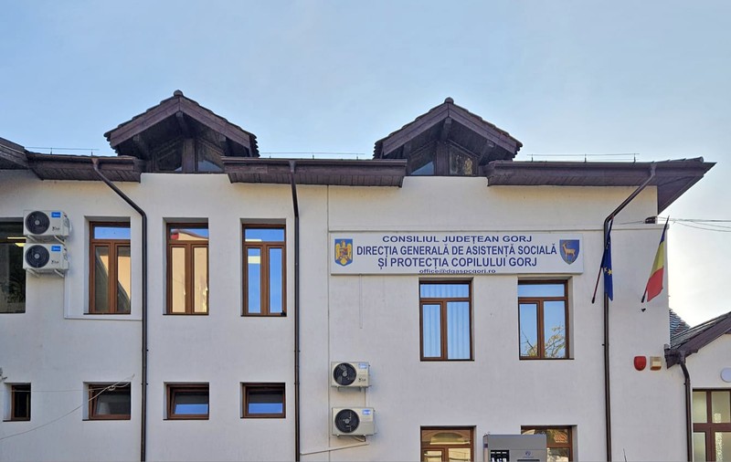 Zeci de angajați la Protecția Copilului, dați în judecată pentru a restitui peste 2.000.000 de lei. Banii ar fi fost primiți „necuvenit”, după reducerea sporului pentru condiții periculoase 