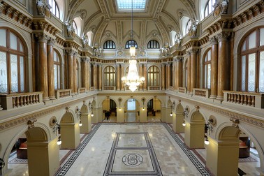 Sala de marmură