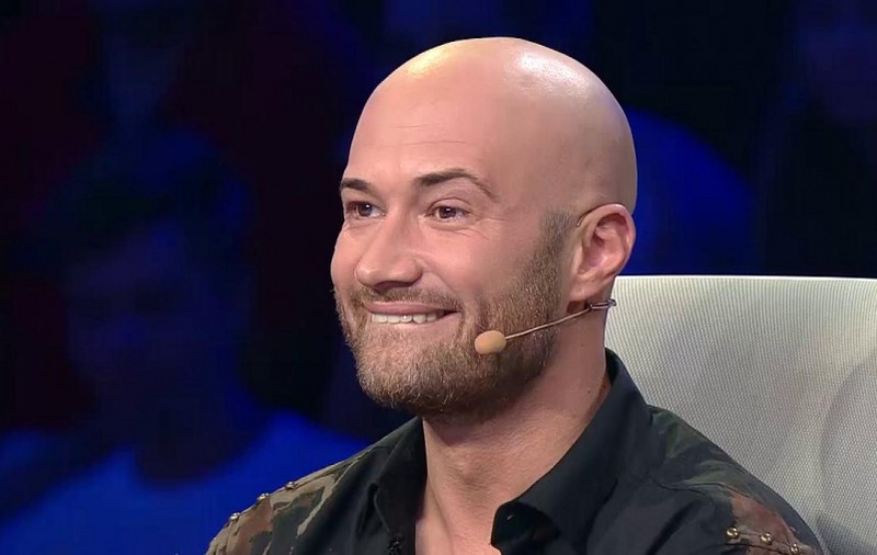 Mihai Bendeac, show pe scena de la „iUmor”. Ce a fost nevoit să facă actorul: „Aici trebuia să ajungă viața mea?”