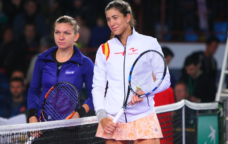 TENIS / Și Simona Halep a pus-o la zid pe Bouchard: ”Ține de educație!”