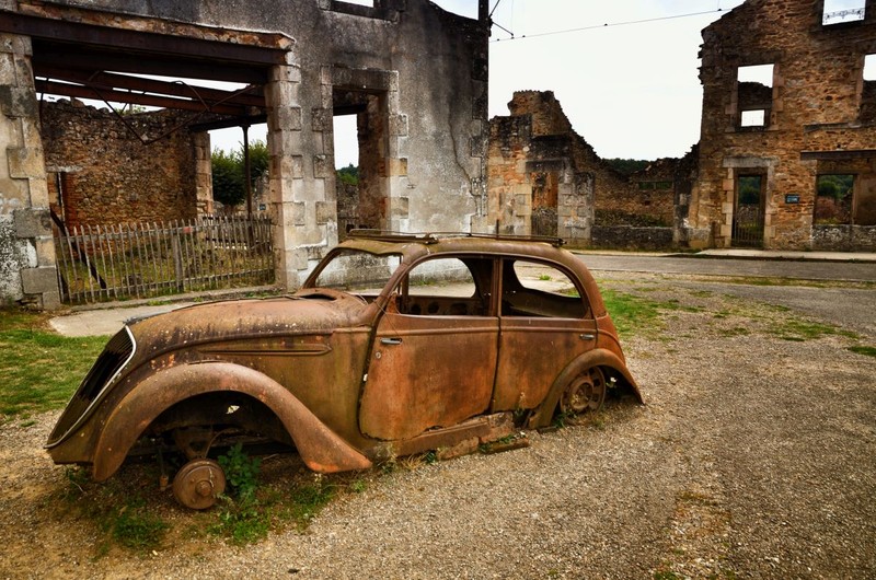 Satul francez Oradour-sur-Glane a fost distrus în 1944, când locuitorii săi au fost masacrați de naziști. | Foto: 123rf.com