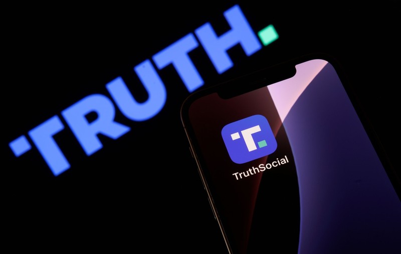 Donald Trump l-a numit pe șeful rețelei sale de socializare la conducerea consiliului informațiilor al Casei Albe