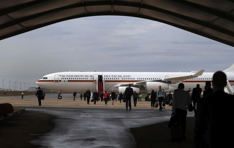 Avionul Angelei Merkel a trebuit să aterizeze de urgență. Se ia în calcul scenariul unui sabotaj