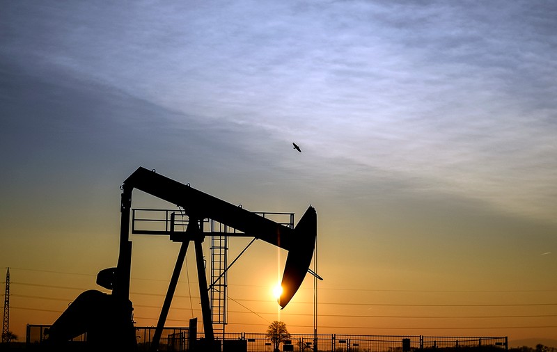 OMV Petrom trebuie să plătească daune de 135.000 de euro familiei unui copil care a căzut într-o sondă neîmprejmuită și a murit