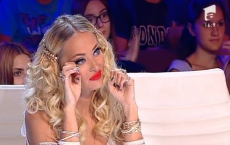 Delia, ÎN LACRIMI LA TV! Ce a făcut-o să plângă în fața tuturor