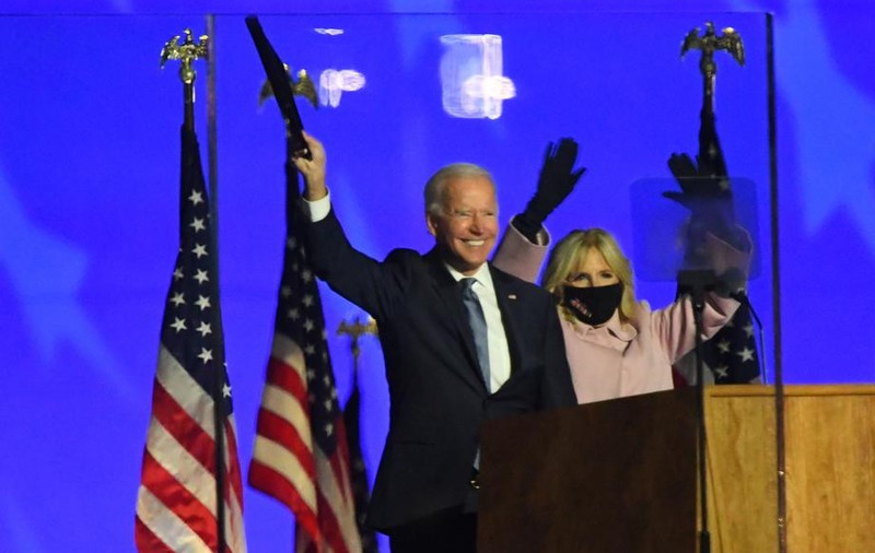 Joe Biden, discurs încrezător în timp ce lupta e încă strânsă: „Suntem pe cale să câștigăm aceste alegeri”