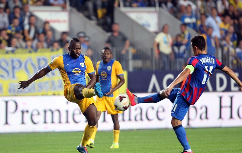 Petrolul - Pandurii Tg. Jiu 0-1. "Lupii" urlă a pagubă / VIDEO