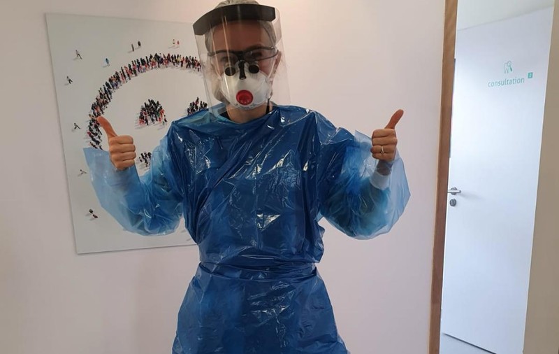 Fiica lui Loți Boloni e pregătită să-și reia activitatea la cabinetul de  stomatologie din Nancy. Eszter: ”Tati, sunt OK!”