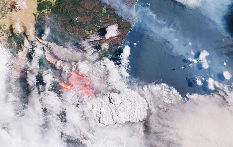 Imaginile din satelit care s-au viralizat imediat arată adevărata magnitudine a infernului creat de incendiile din Australia