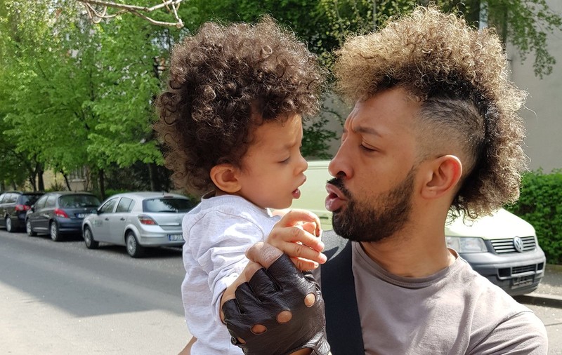 Are nevoie de bani să-și opereze copilul! Acesta este motivul pentru care Kamara a decis să semneze cu Pro TV și să participe la emisiunea-concurs Ferma