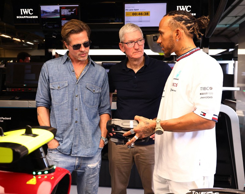 Brad Pitt, dezvăluiri din spatele camerelor de filmat. Cum s-a înțeles cu Javier Bardem și Lewis Hamilton: „Un gentleman” | INTERVIU