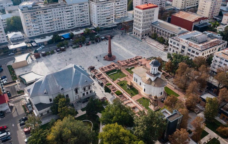 O prostie: sindromul orașelor mici din România care tânjesc la problemele orașelor mari