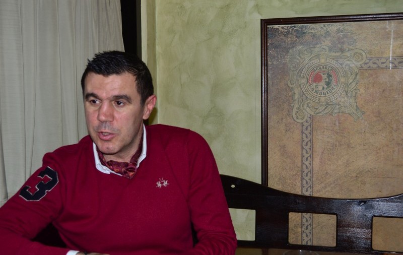 Un campion român care a scăpat de cancer era să moară într-un atentat / VIDEO