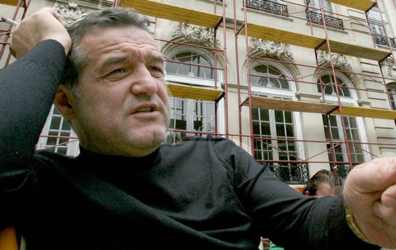 Becali: "Dacă mă supăr, toţi banii pe Rădoi îi joc la cazinou"