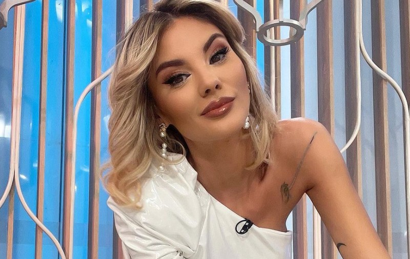 Ramona Olaru locuiește în chirie și le trimite bani săptămânal părinților: „Ar trebui să mulțumesc pentru cât de bine sunt acum”