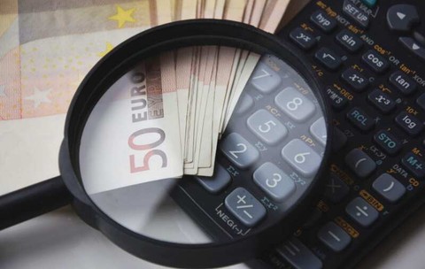Un câștig de 8% înseamnă doar 0,93% după o inflație de 7%. Cum se compară investițiile înainte de cumpărare