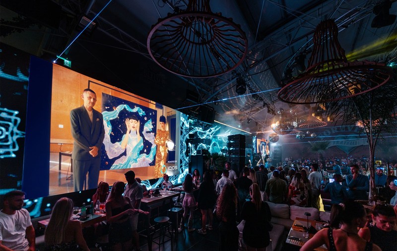 IQOS x Irina Rimes x Roman Tolici: peste 3.000 de participanți la evenimentul de la Fratelli Beach &amp; Club Mamaia