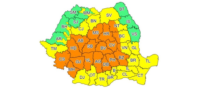 Codul Portocaliu este valabil în perioada 31 august ora 12:00 - 1 septembrie ora 10:00Codul Galben este valabil în perioada 31 august ora 10:00 - 1 septembrie ora 10:00 Sursa: ANM