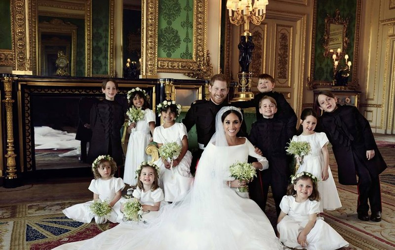 GALERIE FOTO | Primele fotografii oficiale cu Prințul Harry și Meghan Markle, după nunta regală