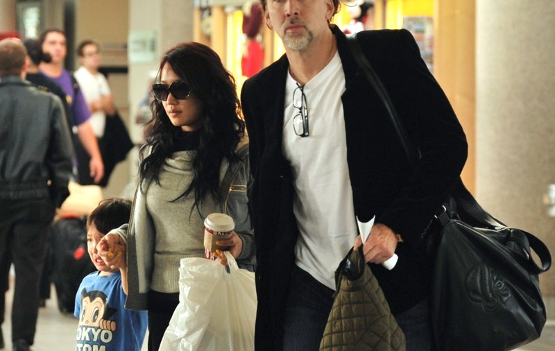 EXCLUSIV | Nicolas Cage SE MUTĂ ÎN ROMÂNIA, cu FAMILIA! Actorul și-a cumpărat o casă la Constanța | FOTO
