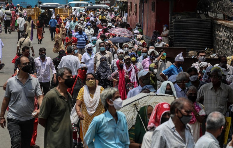 India, prima țară din lume care a înregistrat peste 400.000 de cazuri noi de coronavirus într-o zi