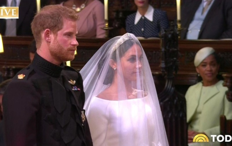 Harry și Meghan nu intenționează să revină în Marea Britanie, în ciuda discuțiilor „secrete” cu Regele