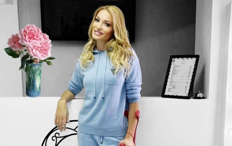 Cum se simte Valentina Pelinel la două săptămâni de la operația la picior: „Am reușit să elimin o cârjă”