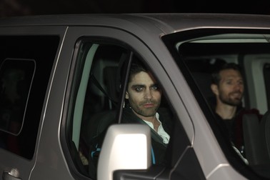 Actorul american Adrian Grenier, 46 de ani, în rolul contelui Dracula
